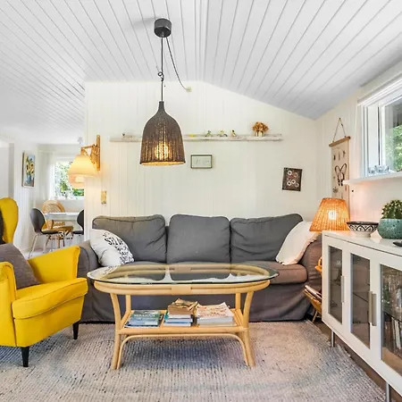 4 Bedroom Amazing In Idestrup